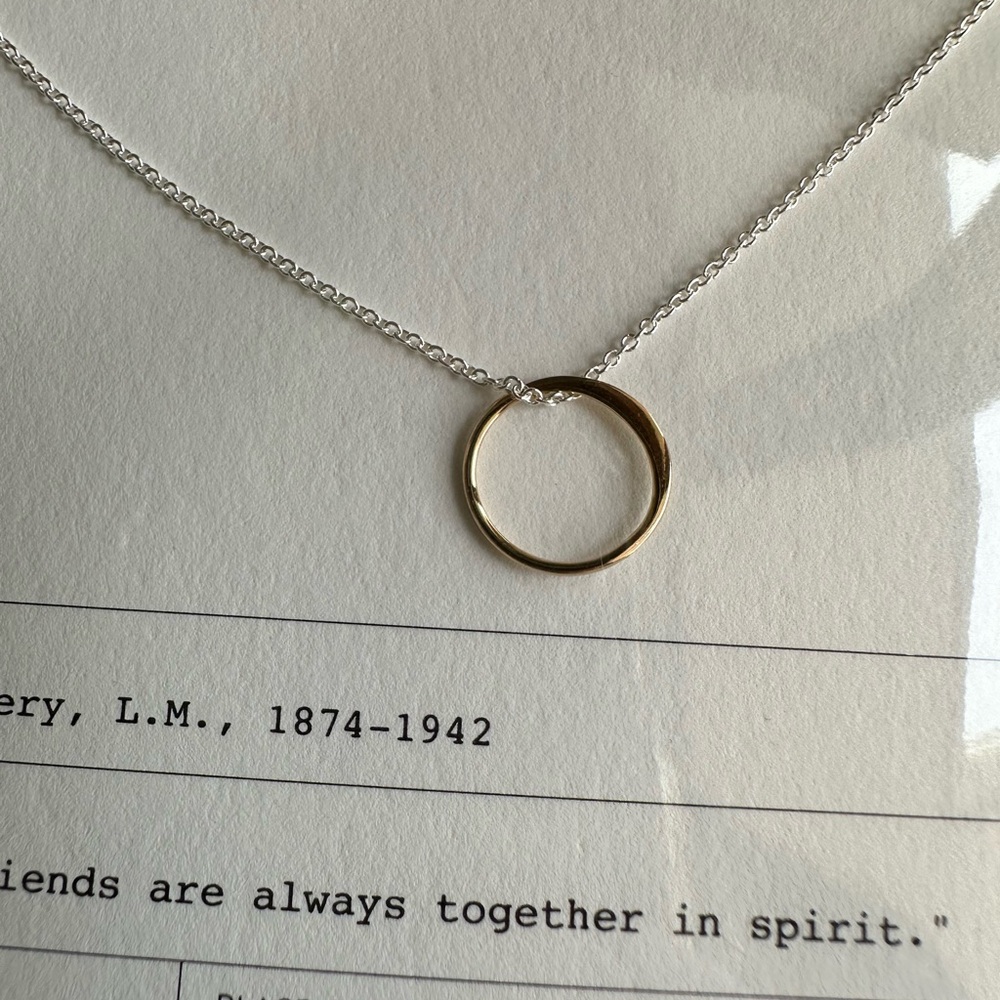Gold and Sterling Silver 925 Circle Pendant Necklace NWT No signs of wear - Picture 4 of 5